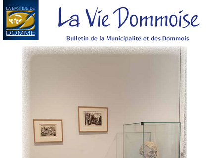 Domme, Bienvenido a Domme, bienvenido al corazón del Périgord Noir: Fue hacia 1281 cuando el rey Felipe III -conocido como Le Hardi- decidió crear la ciudad bastida de Domme en La Barre, el acantilado que se eleva sobre el río Dordoña más de 15Om. El encanto de Domme es innegable, con su especial atmósfera de calma y serenidad que sosiega el alma tanto como el excepcional panorama sobre el valle del Dordoña, que descubre el castillo de Montfort, el pueblo de La Roque Gageac y el castillo de Beynac. Pero Domme tiene muchos otros tesoros que ofrecer